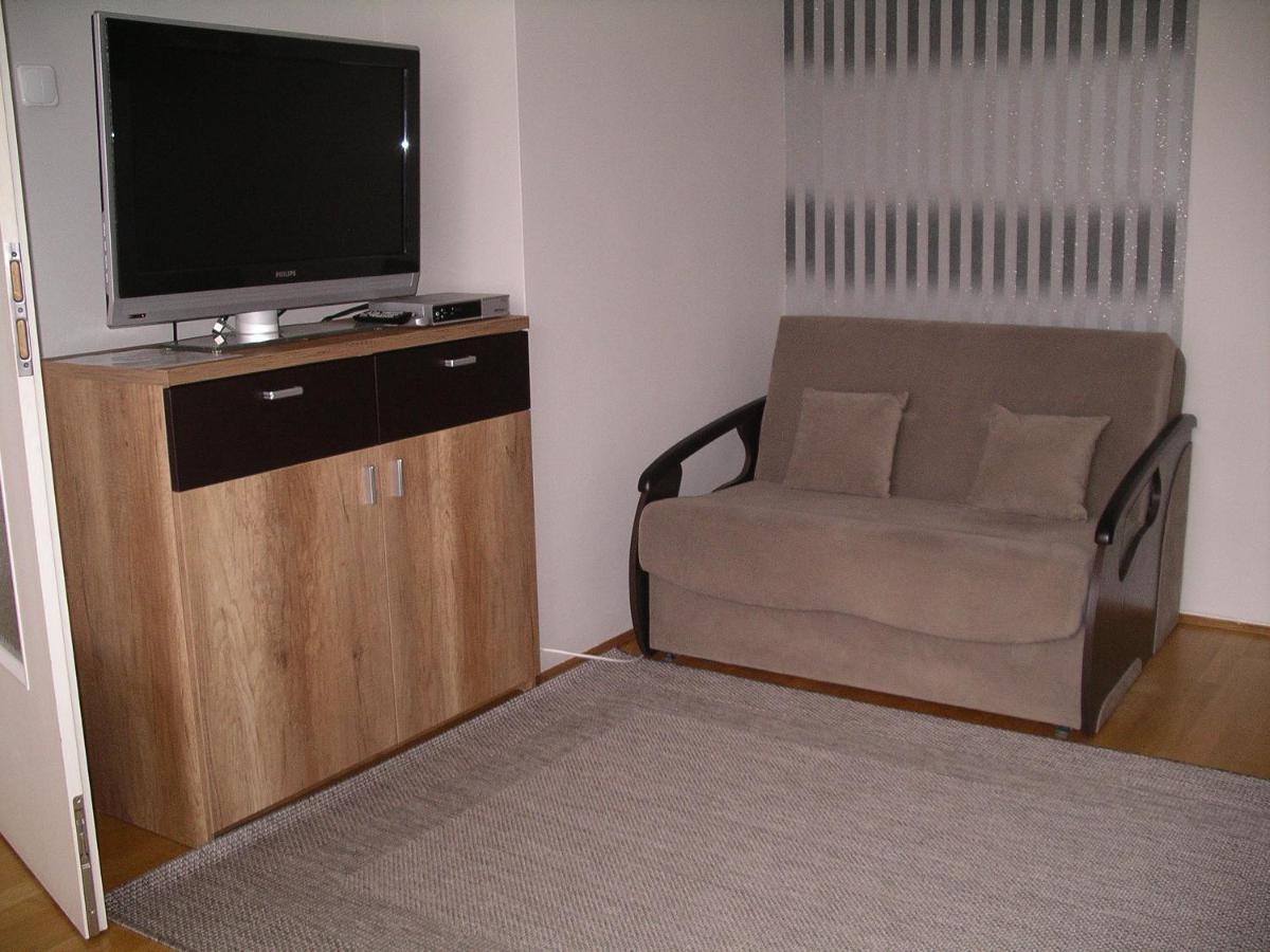 Centrum 2 Apartmanok Heviz Ngoại thất bức ảnh