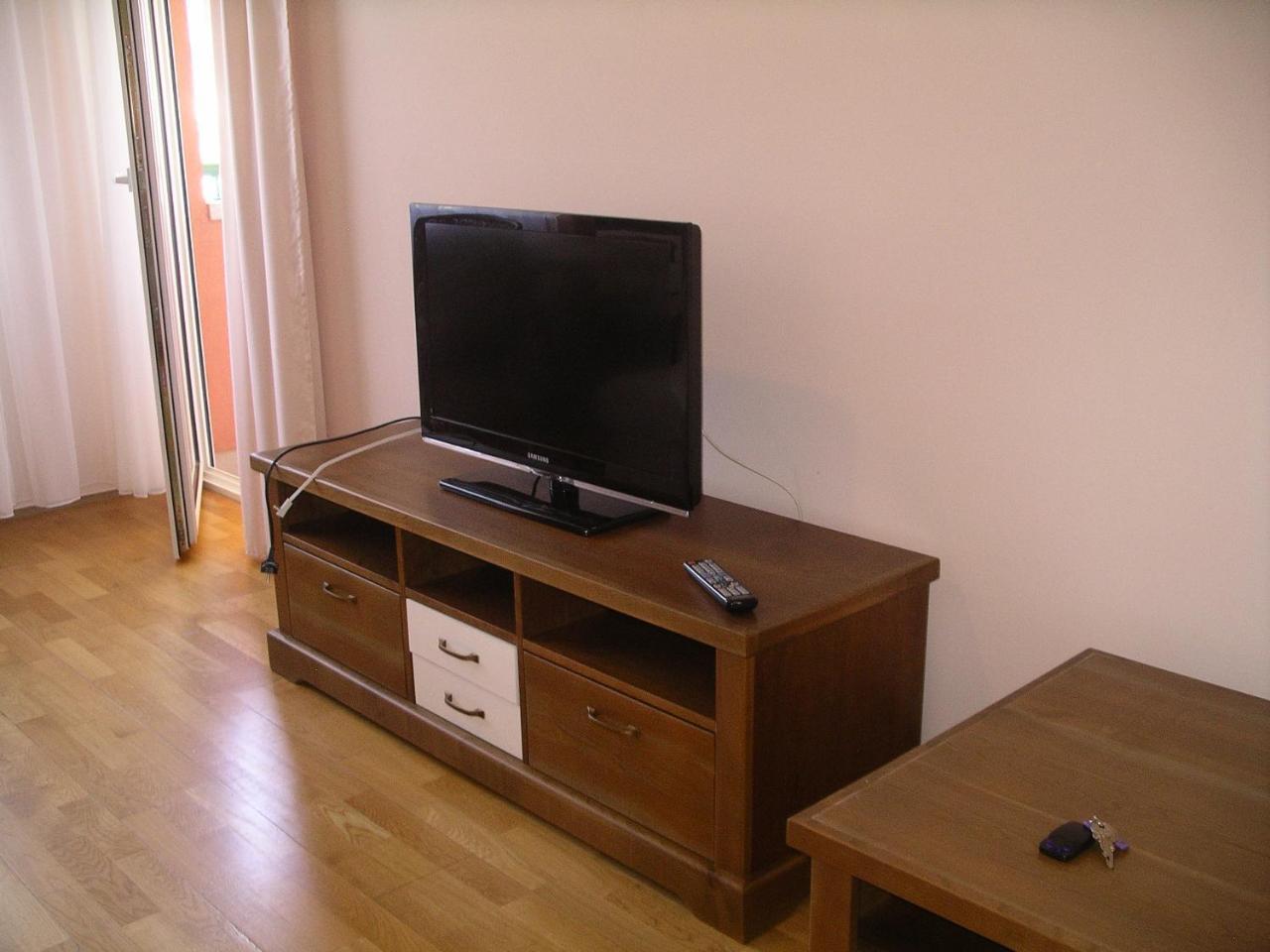 Centrum 2 Apartmanok Heviz Ngoại thất bức ảnh
